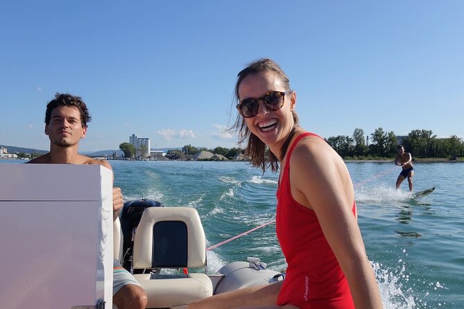 Hydrofoil and Surfing on the Rhine Behind a Motorboat - Tips for Your Adventure