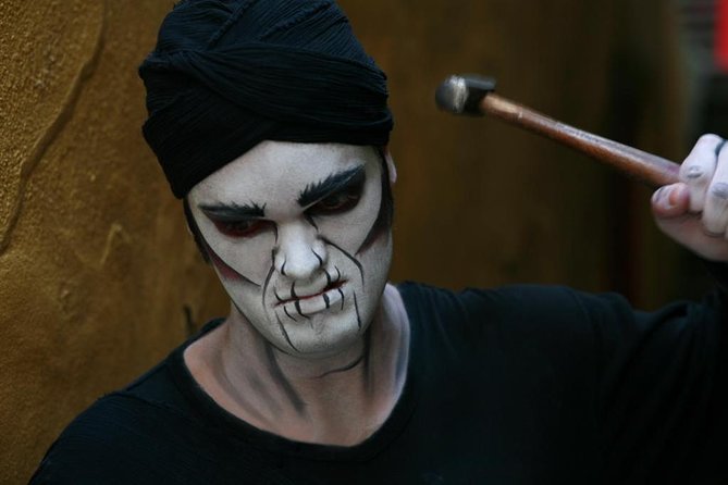 Interactive Street Theatre Crimes in New France - Immersive Storytelling