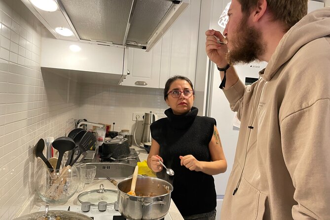Istanbul Cooking Course - Authentic Home Cooking With a Local - Cultural Immersion and Discussions