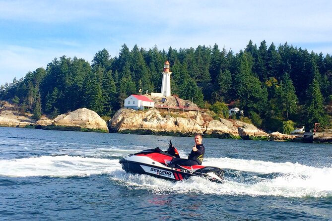 Jetski to Bowen Island Tour - Exploring Bowen Island