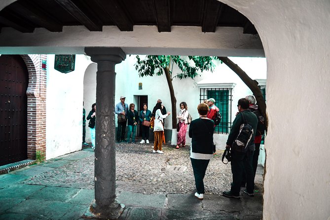 Jewish Quartier & Alcazar From Cordoba Official Tour - Cost-Saving Group Dynamics