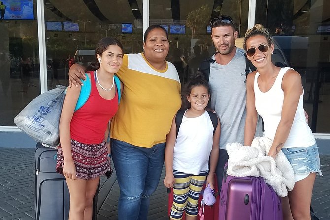 Kingston Round Trip Airport Transfers to Ocho Rios - Additional Amenities