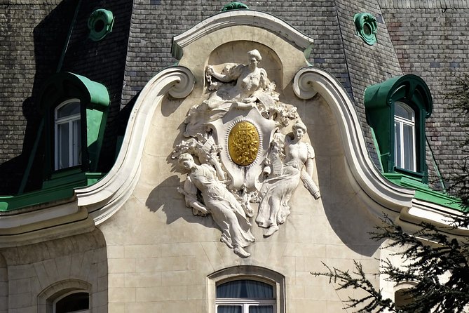 Klimts Kisses From Vienna a Private Expert-Walk From Baroque to Art Nouveau - Recommended for Art Enthusiasts