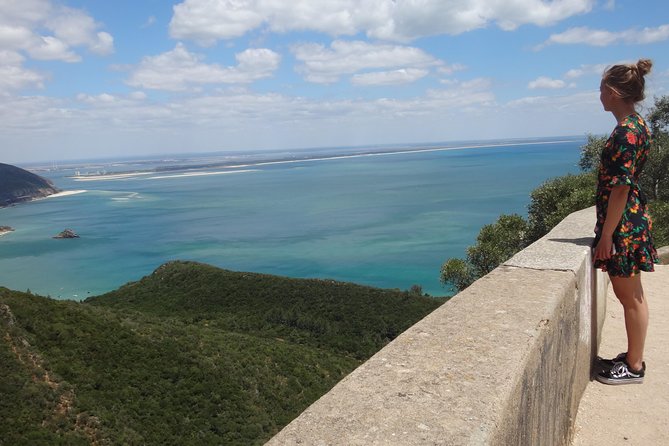Lisbon's South Sights & Wine - Discovering Sesimbra