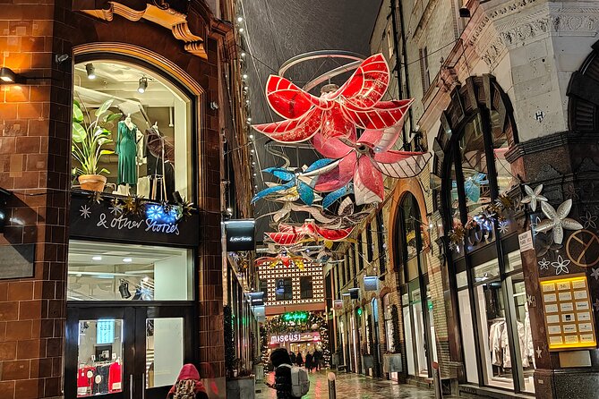 London Christmas Sparkle Private Walking Tour - Highlights of the Tour