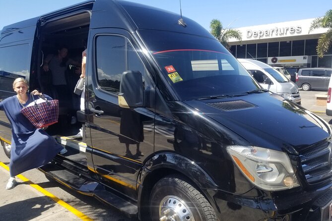 Luxury MBJ Airport Transfer to Montego Bay Hotels - Departure and Arrival