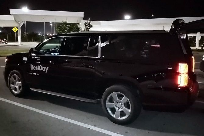 Luxury SUV Private Transfer R/T-Apt-Isla Mujeres Ferry Pier-Apt W/Ticket Ferry - Vehicle Amenities