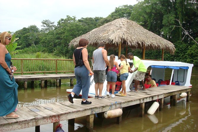 Nature History Tour. Tortuguero Canal & Cahuita National Park Shore Excursion - Refreshments and Snacks