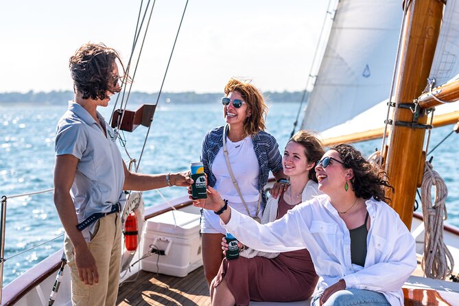 Newport Sunset Sail on Classic Sailboat Review - Tips for a Memorable Sail