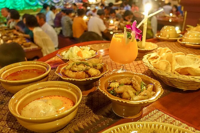 Nopparat Thai Dinner With Classical Dance - Host Commitment