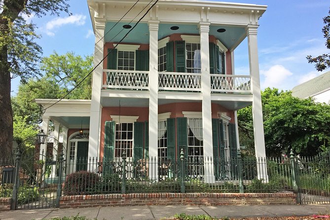 Oak Alley Plantation and 3-Hour New Orleans City/Cemetery Tour - Pricing and Booking Information