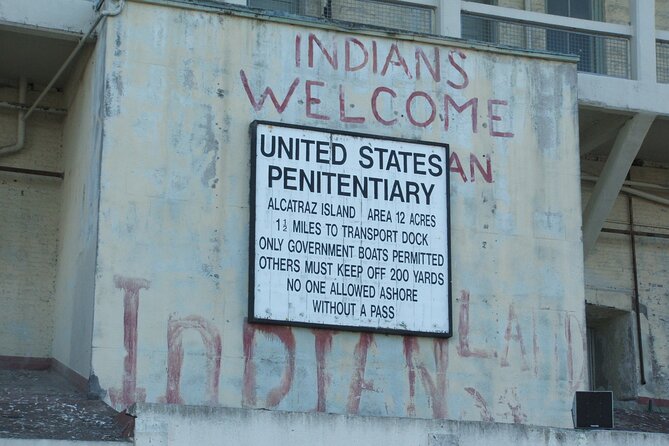 Official Alcatraz + San Francisco Hop-on Hop-off City Tour - Discovering San Francisco Landmarks
