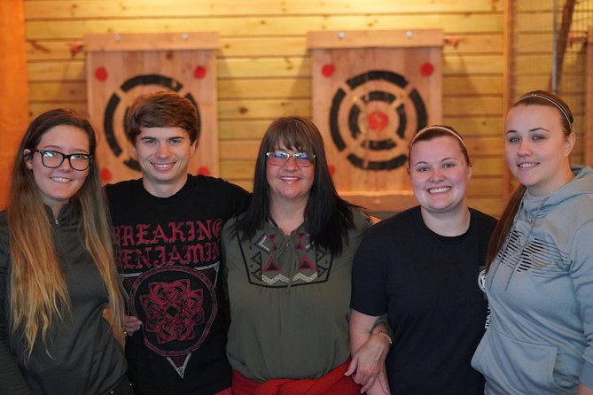 One Hour of Axe-Throwing - Tips for First-Timers