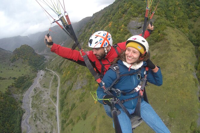 Paragliding Tandem Flights in Georgia - Pricing and Group Sizes