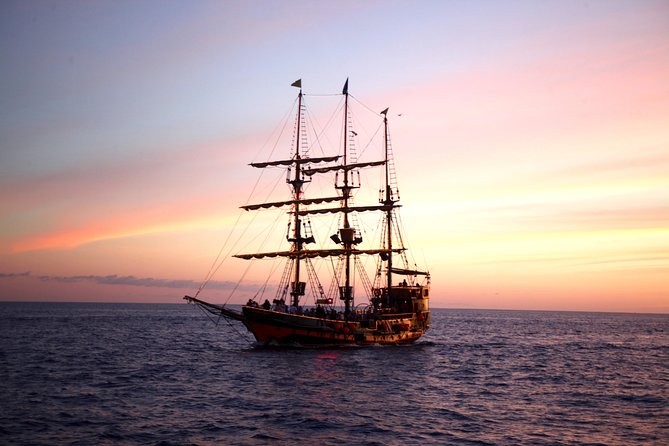Pirate Ship Sunset Dinner and Show in Los Cabos - Customer Ratings and Feedback
