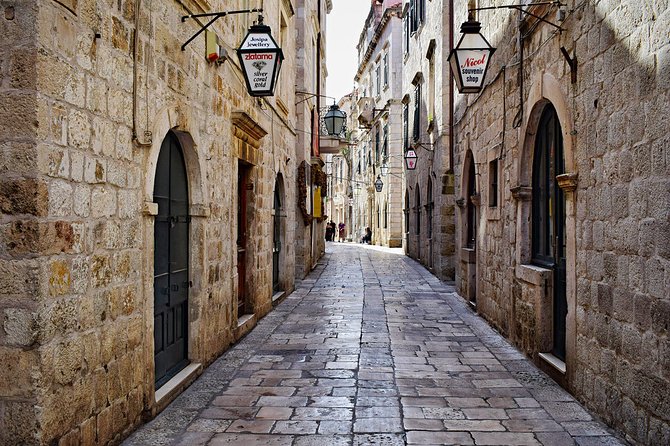 Private 2-Hour Walking Tour Through the Old Town of Dubrovnik - Reviews and Feedback
