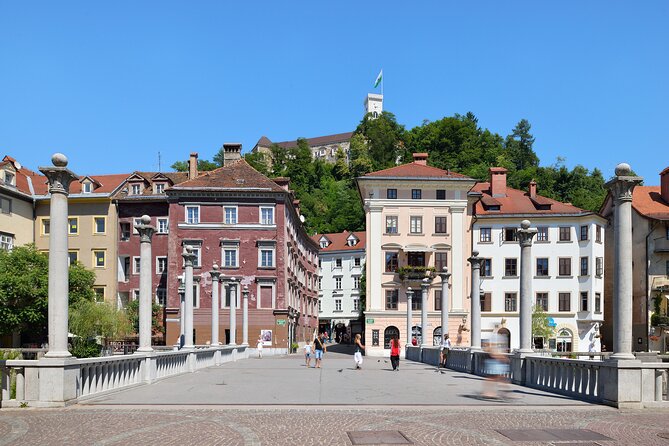Private 3 Hours Walking Guided Immersion Tour Through Ljubljana - Traveler Reviews and Recommendations