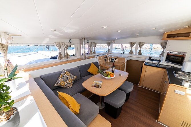 Private 5h Cruise Catamaran Santorini BBQ ,Drinks, Transfer - Reviews: Notable Comments