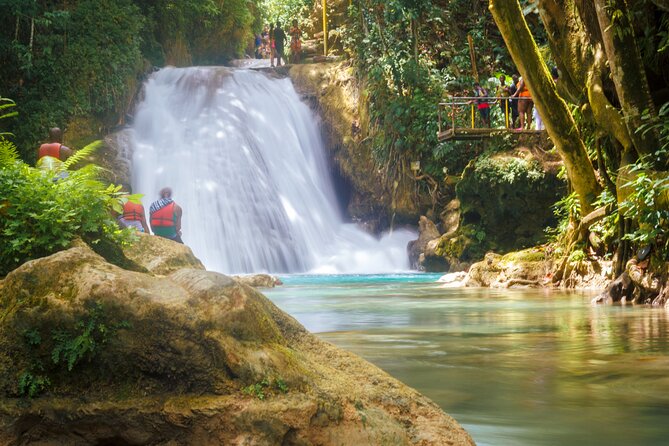 Private Airport Transfer Montego Bay To Negril - Group Size and Pricing
