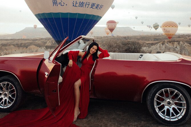 Private Classic Car Sunrise Balloon Chasing Experience - Friendly and Knowledgeable Tour Operators