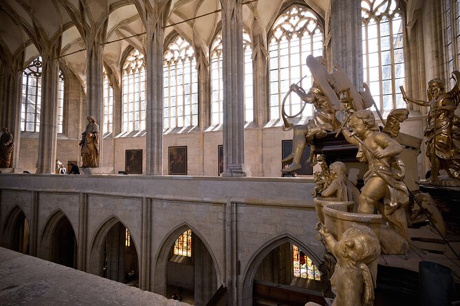 Private Day Trip to the Medieval Town of Kutna Hora - Booking and Cancellation Policies