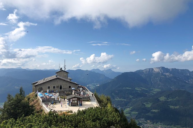 Private Eagles Nest Tour From Innsbruck With Tour Ending in Salzburg - Traveler Experiences and Feedback