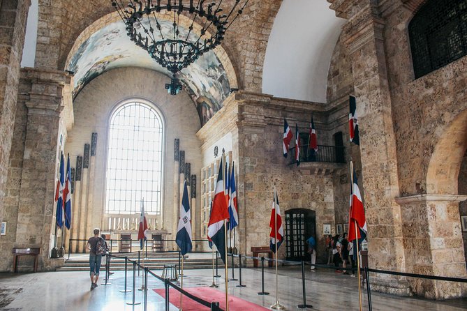 Private Historical Santo Domingo Day Trip - Highlights