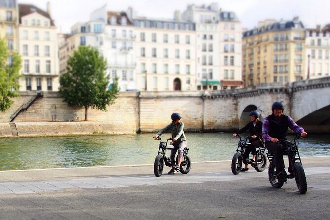 Private Parisian Electric Bike Ride With Video - Iconic Sights Visited