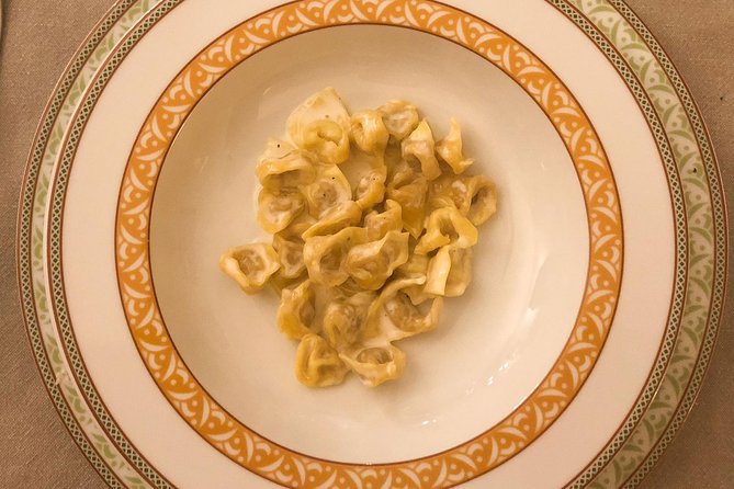 Private Pasta Making Class With a Michelin Star Chef Near Modena - Meet Your Michelin-Starred Host
