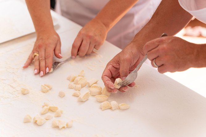 Private Pasta & Tiramisu Class at a Locals Home in Positano - Getting There