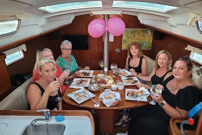 Private Sail and Dine Experience on Lake Windermere - The Sum Up