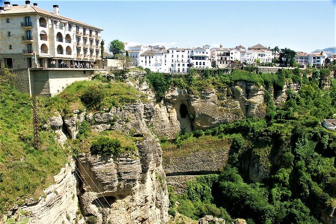 Private Tour in Ronda From Costa Del Sol - Savoring Ronda Wine Tasting
