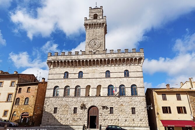 PRIVATE TOUR: Savor Exquisite Wines: Brunello & Nobile Wine Tour - Prestigious Wines of the Region