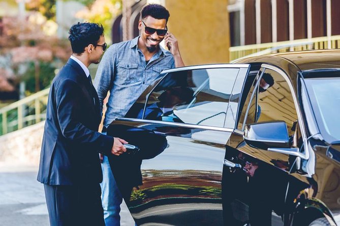 Private Transfer: Toronto Pearson Airport or Mississauga City Black Car Service - Frequently Asked Questions
