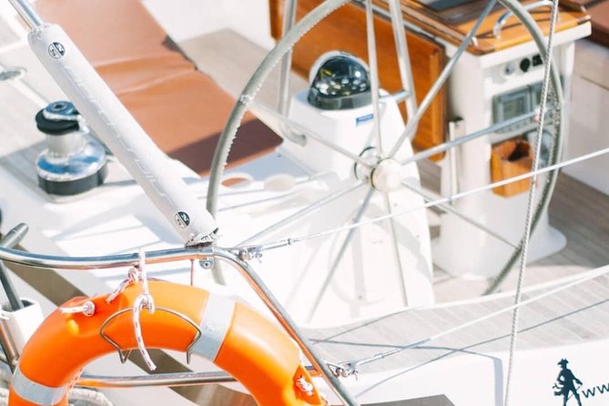 PRIVATE YACHT CHARTER Voyage, Food & Drinks Included! - Tips for an Enjoyable Voyage