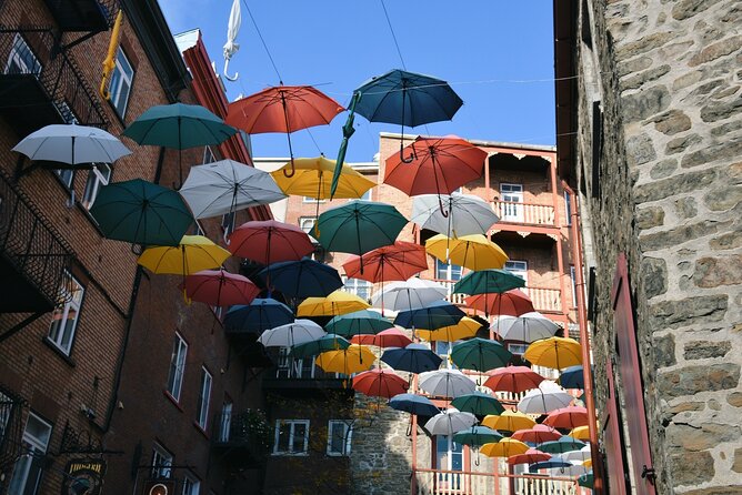 Quebec City Scavenger Hunt and City Highlights Walking Tour - Reviews