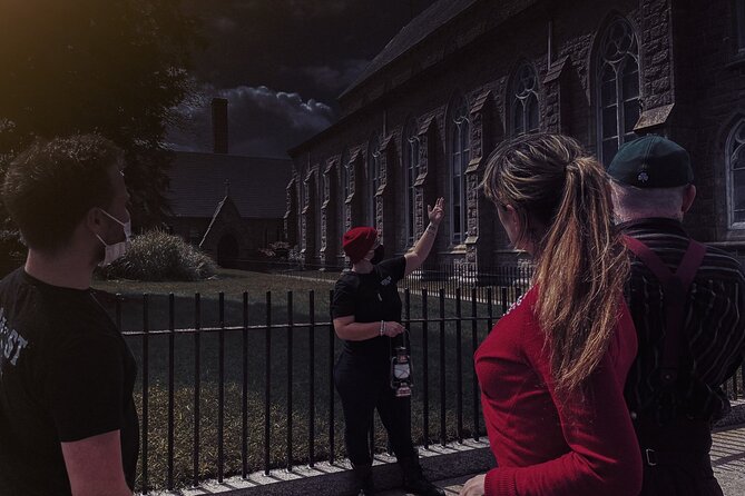 Richmond Ghosts Boos and Booze Haunted Pub Crawl - Accessibility and Transportation Options
