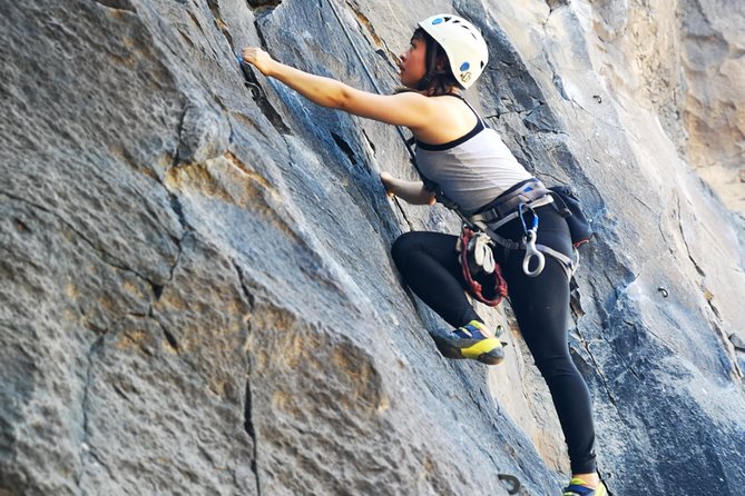 Rock Climbing in Natural Space. - Transportation and Meeting Arrangements