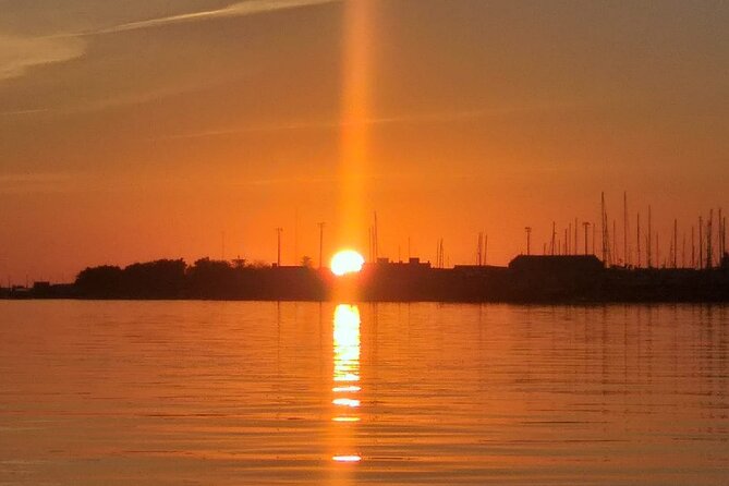 Romantic Moment: Sunset Boat Trip (With Drink and Tapas) - Accessibility and Accommodations