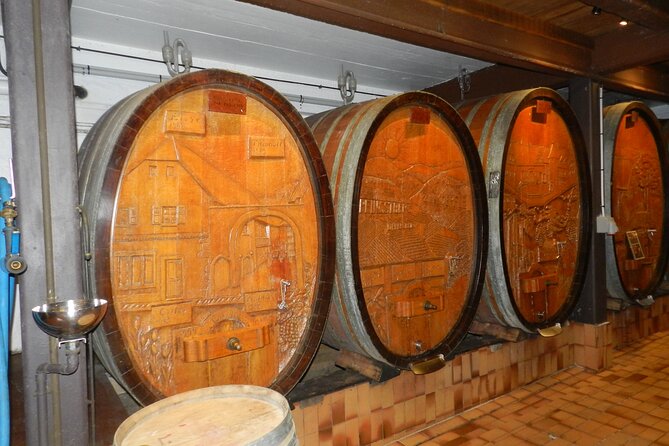 Safari Tour Village of the Vineyards: 1 Day, 4 Villages & 1 Wine Tasting - Preparing for the Tour