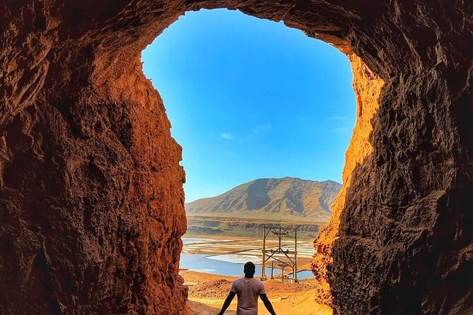 Sal Private Tour: All Inclusive Salt Lake, Blue Eye and Shark Bay - Traveler Participation Guidelines