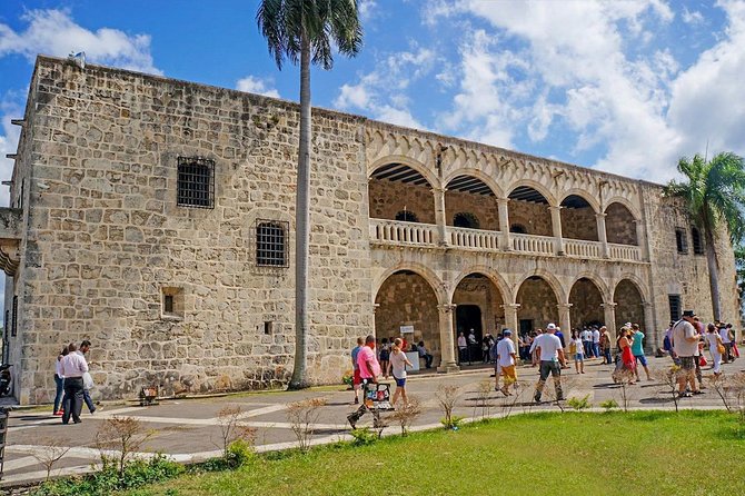 Santo Domingo Tour From Punta Cana - Zona Colonial, Los Tres Ojos - Visiting the Columbus Lighthouse