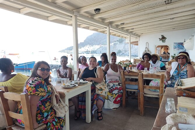 Santorini Private Roundtrip Transfer From/To Airport,Port & Hotel - Customer Review Highlights