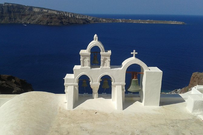 Santorini - the Pearl of the Aegean - Visiting the Town of Fira