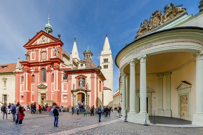 Self-Guided Audio Tour - Prague Castle District - Audio Content Quality