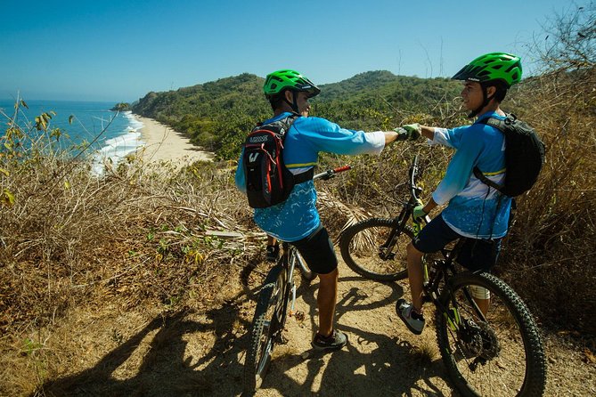 SINGLETRACK MOUNTAIN BIKE - Guided Through the Jungle - Fitness Level and Accessibility