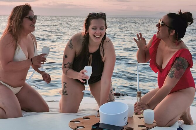 Small Group Sunset Boat Tour From Sorrento - Tour Itinerary