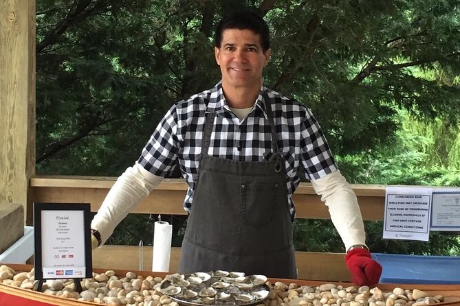 Southold Bay Oyster Farm Tour - Shucking Lesson Details