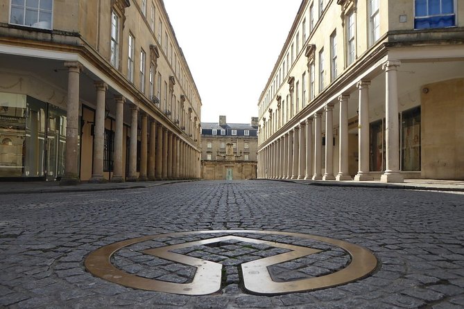Stonehenge and Bath Tour With Overnight Stay in Bath - Guided by a Local