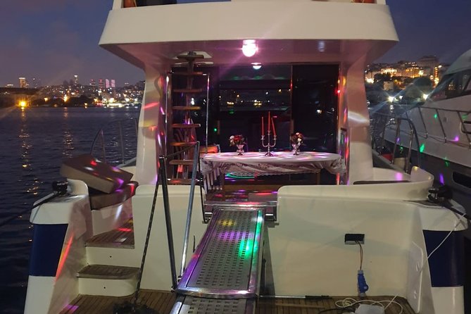 Sunset Cruise on Luxury Yacht in Istanbul Bosphorus - Visual Highlights of the Cruise Adventure